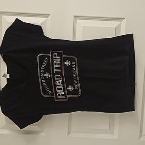 Black Bourbon street tee